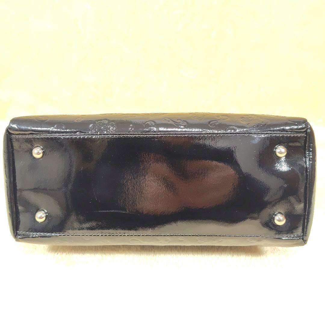 未使用級 アナスイ ショルダー ハンドバッグ バタフライ 蝶 エナメル チャーム