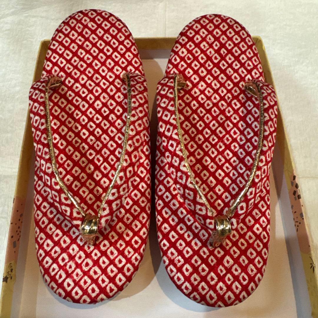 総額約6万円で購入！高島屋購入！正絹 被布　おまけの伊と忠草履と髪飾り付き