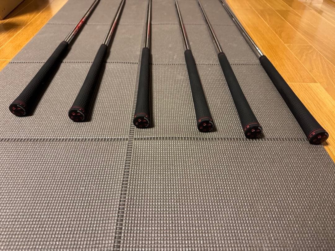 ONOFF 2024 KURO アイアン5-PW 6本セット　ツアー105 S