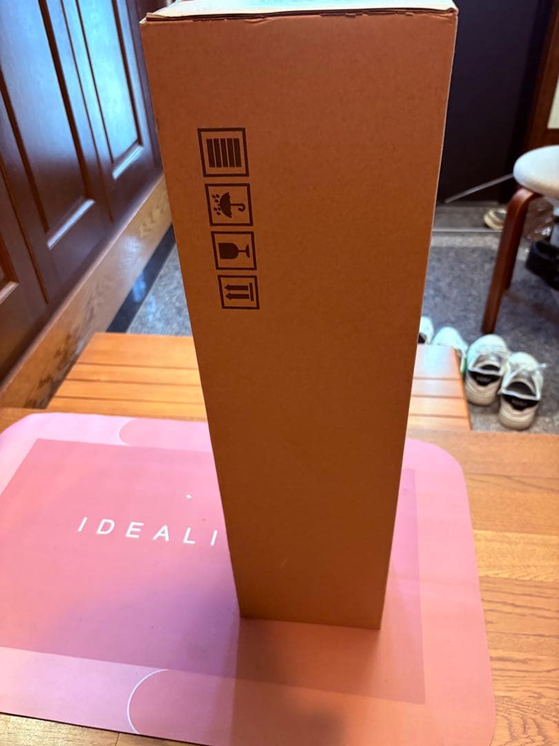 ブレードレスファン タワー型