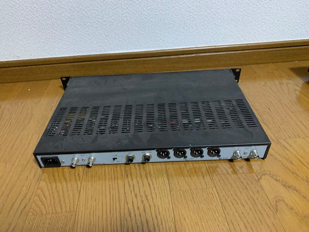動作品　TOA　ダイバシティワイヤレスチューナー　WT-1824