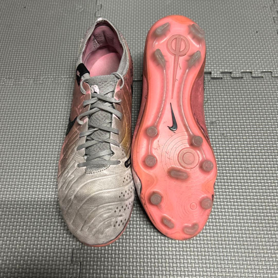 Nike ティエンポレジェンド10 FG 25.5cm