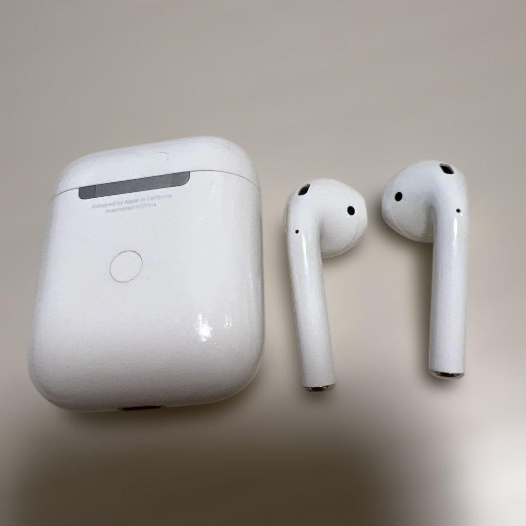 AirPods 2 第2世代　本体 ホワイト 充電ケース付き
