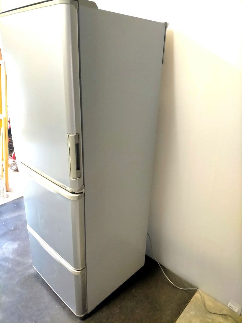 SHARP 2018年製 350Ｌ大型冷蔵庫 大容量SJ-W351D-S 両開き