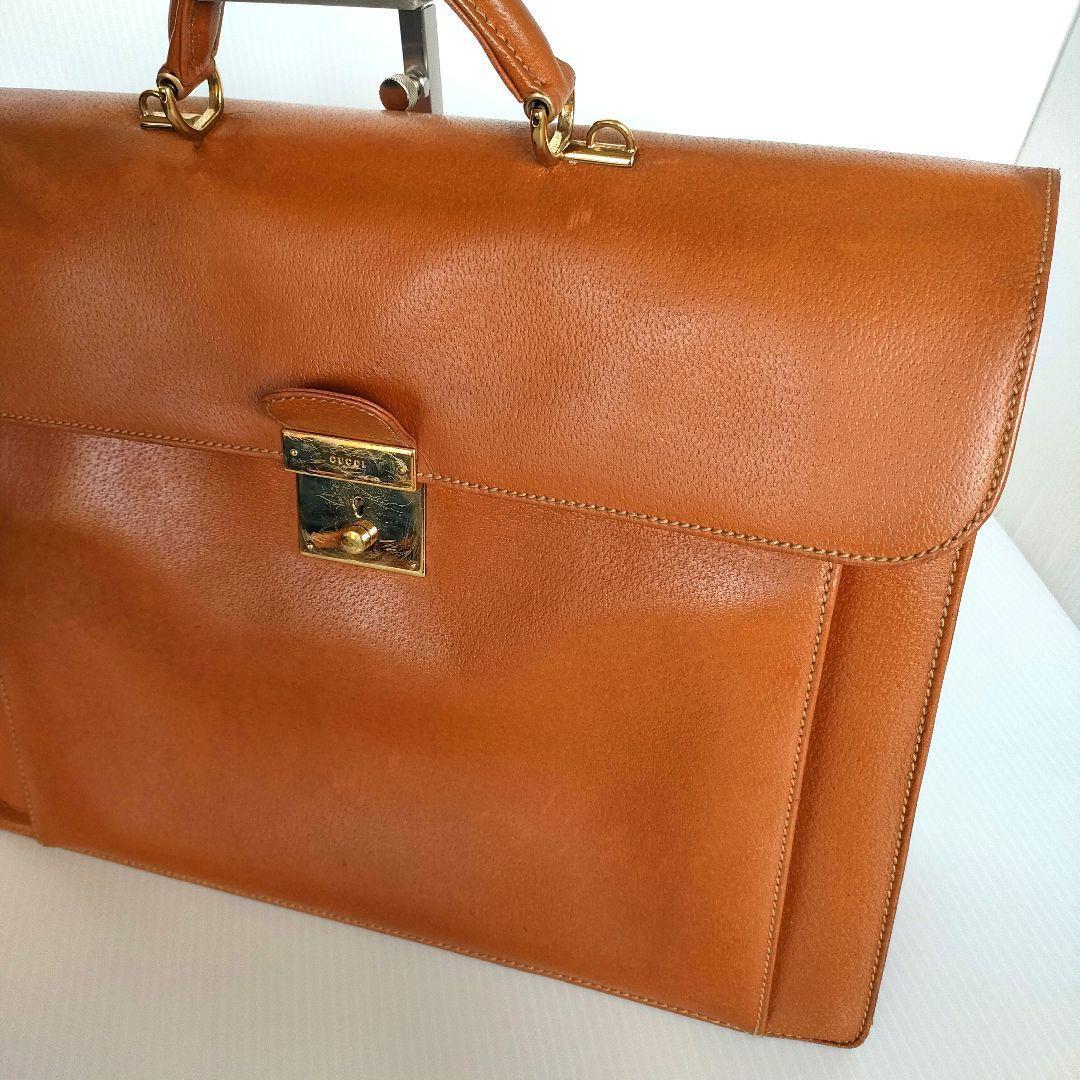 GUCCI 2way ビジネスバッグ ショルダー 肩がけ レザー ハンドバッグ