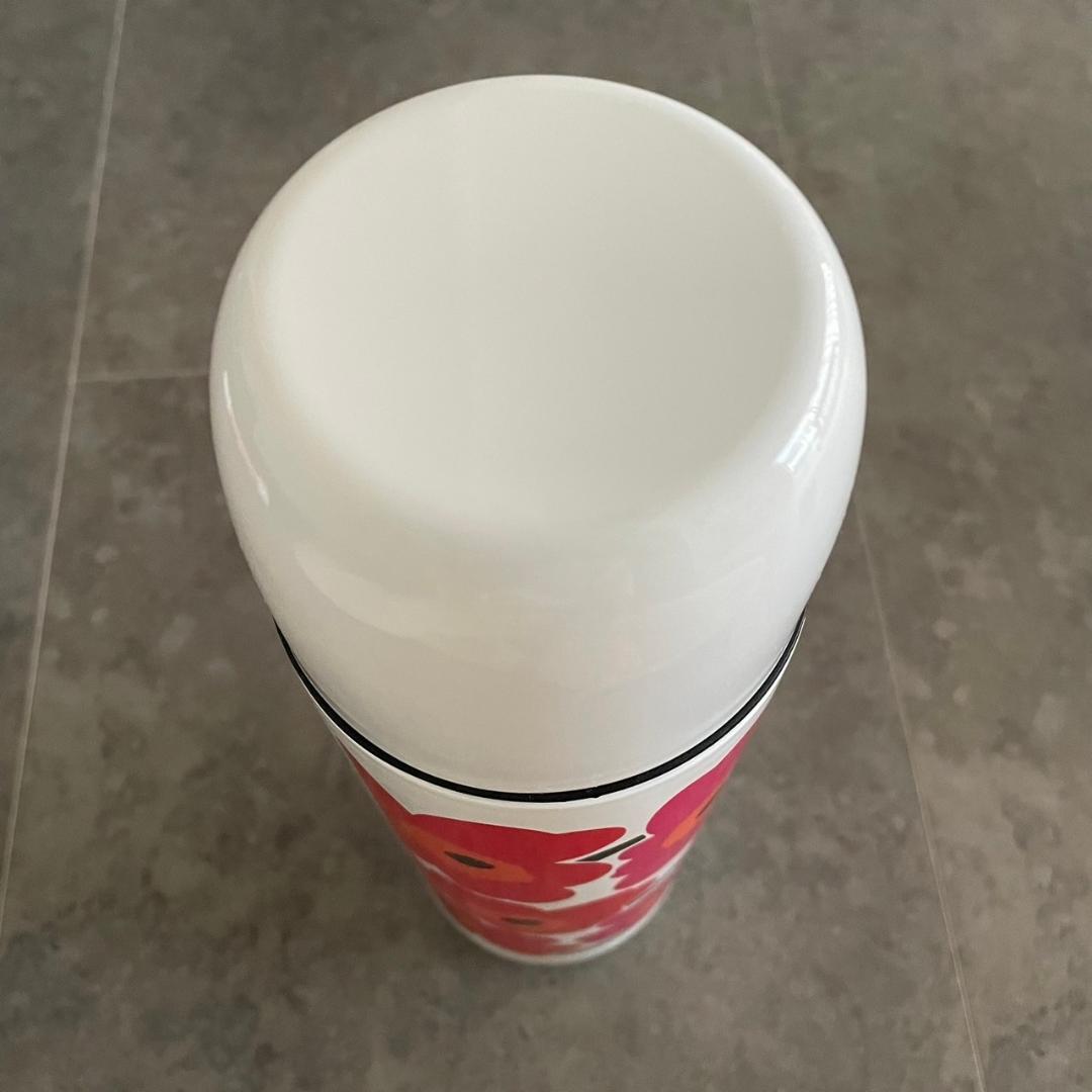 新品　Marimekko　マリメッコ　水筒　魔法瓶　ウニッコ　1L　北欧