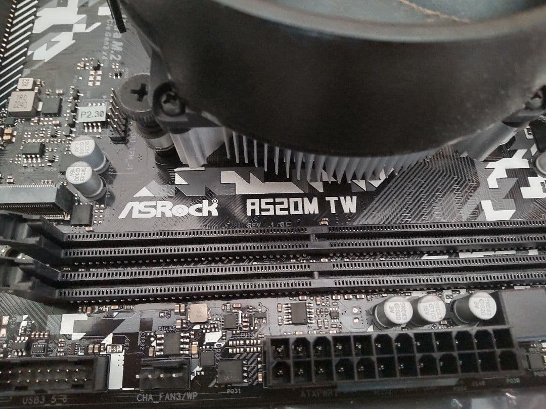 ASRock A520M TW マザーボード + Ryzen 5 4500