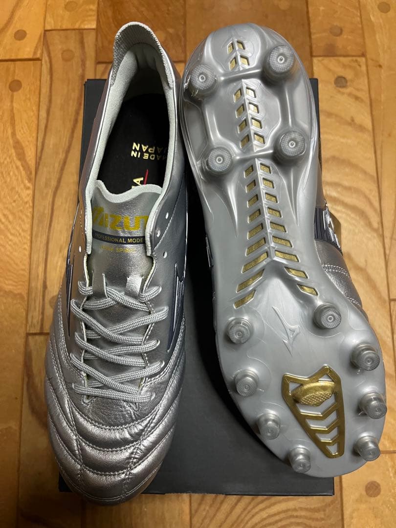 新品　激レア　超限定カラー　ミズノ　モレリア ネオ4 JAPAN 26.5cm