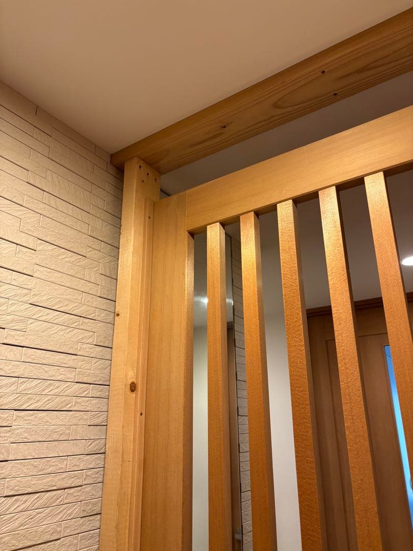 ペット脱走防止ドア ハイクオリティ無垢材　インテリア性抜群❗️