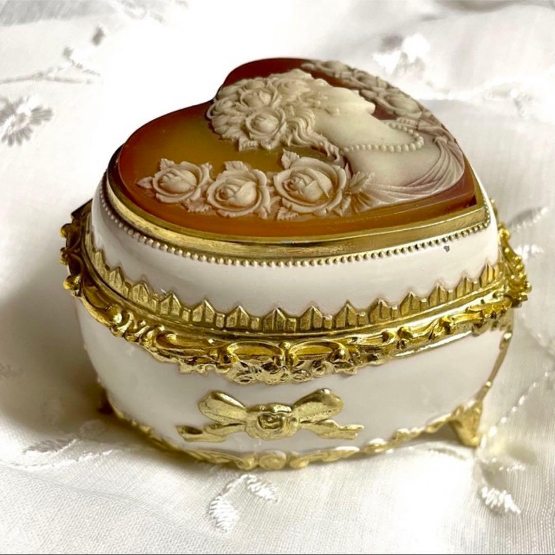 ◆ヴィンテージオルゴール ジュエリーボックス シェルカメオ 世界に一つだけの花①