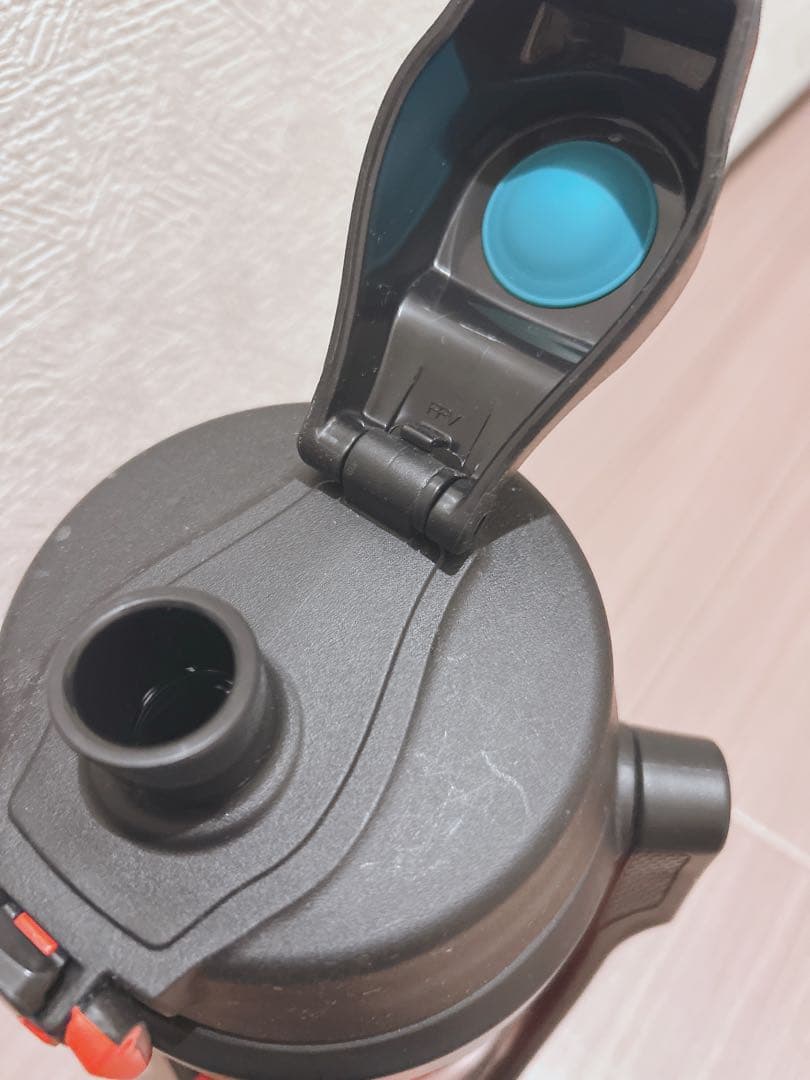 THERMOS レッド 水筒 持ち手付き