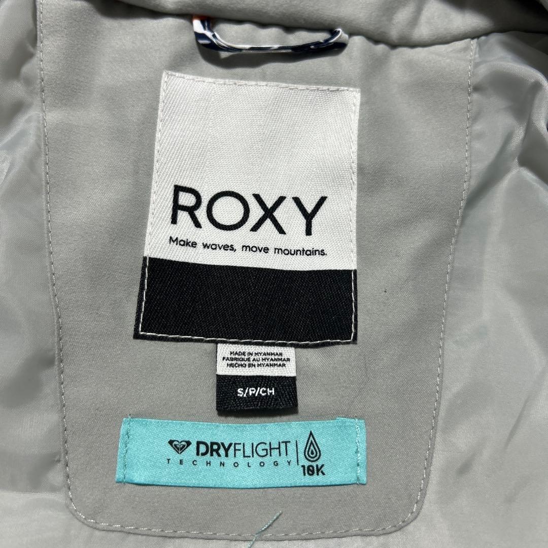新品！タグ付き！　ROXY 花柄　スキーウェア　ボードウェア　防寒　S