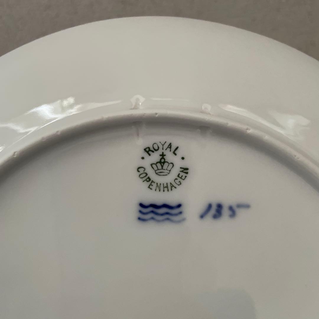 １９１５年・子羊に花輪を捧げる子供・２２cm・ 