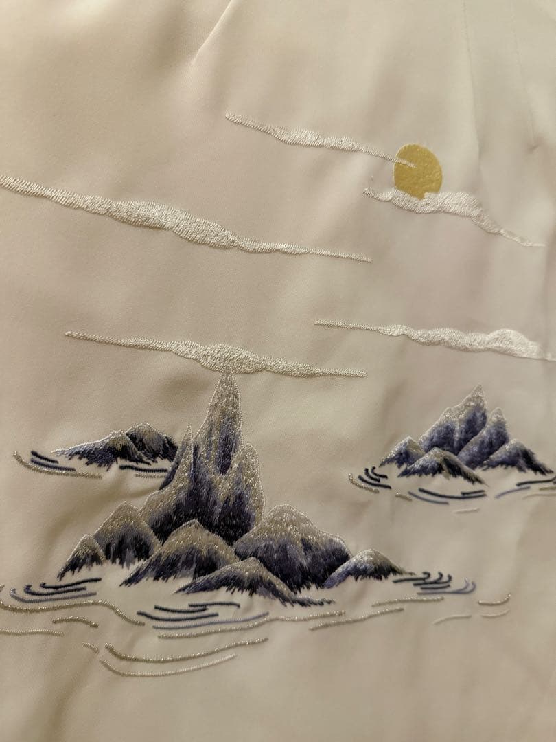 tanakadaisuke 刺繍デザイン トップス