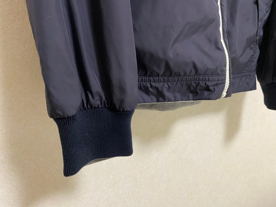 月末価格【美品】MONCLER キッズ フード付ジャケット リバーシブル