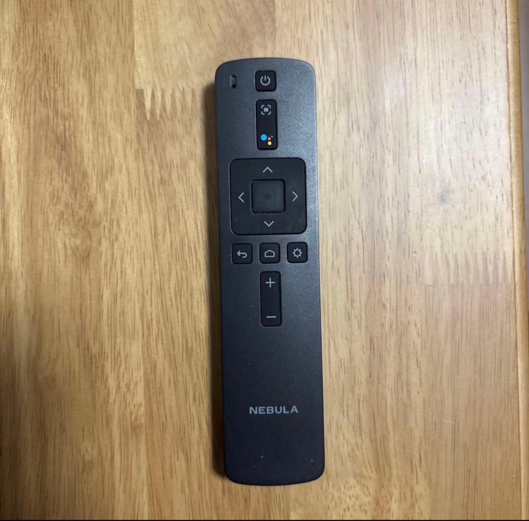 プロジェクター　anker NEBULA Vega portable 中古品