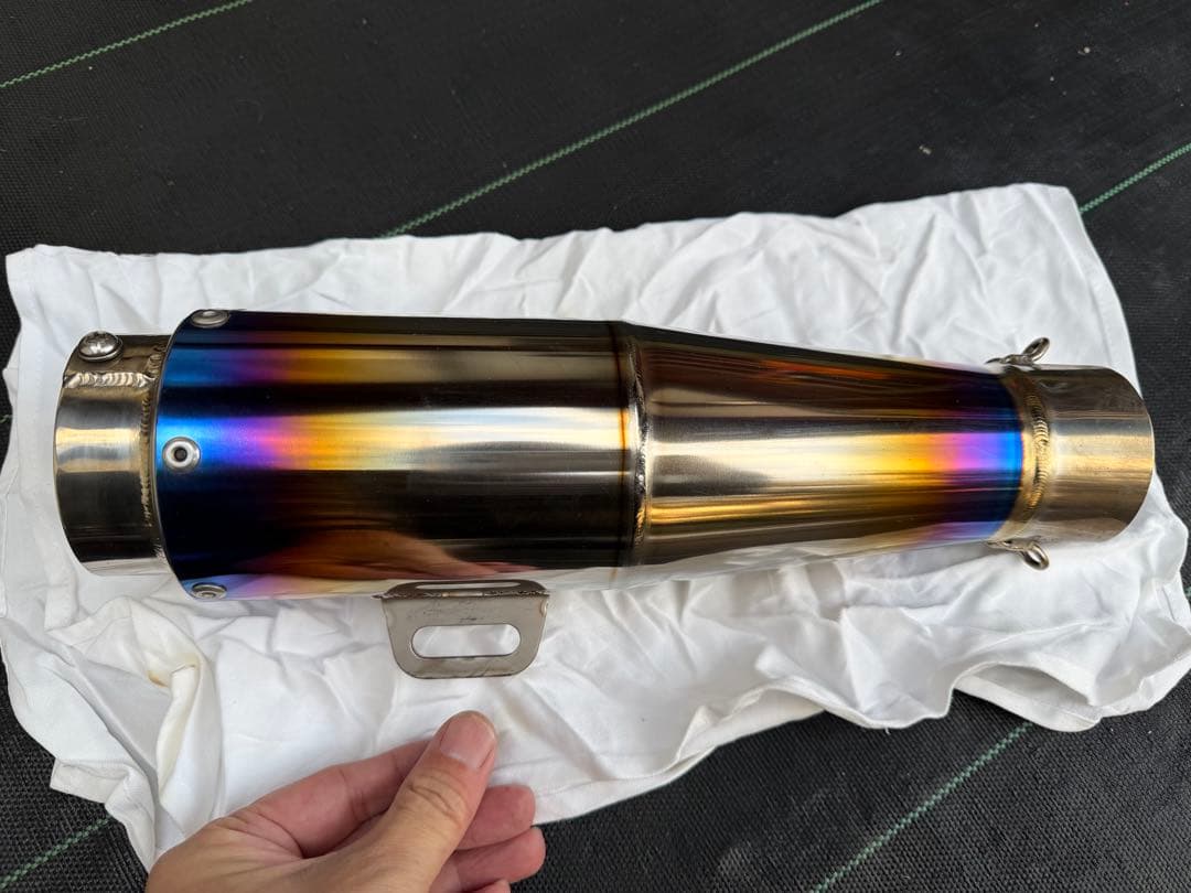 ナイトロレーシング コニカルチタンサイレンサー V1 300mmヒートポリッシュ