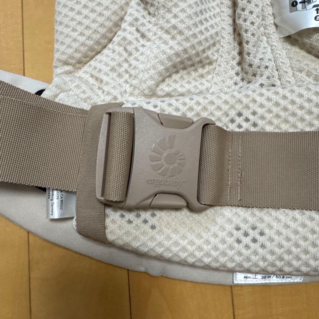 エルゴベビー　ナチュラルベージュ　抱っこ紐