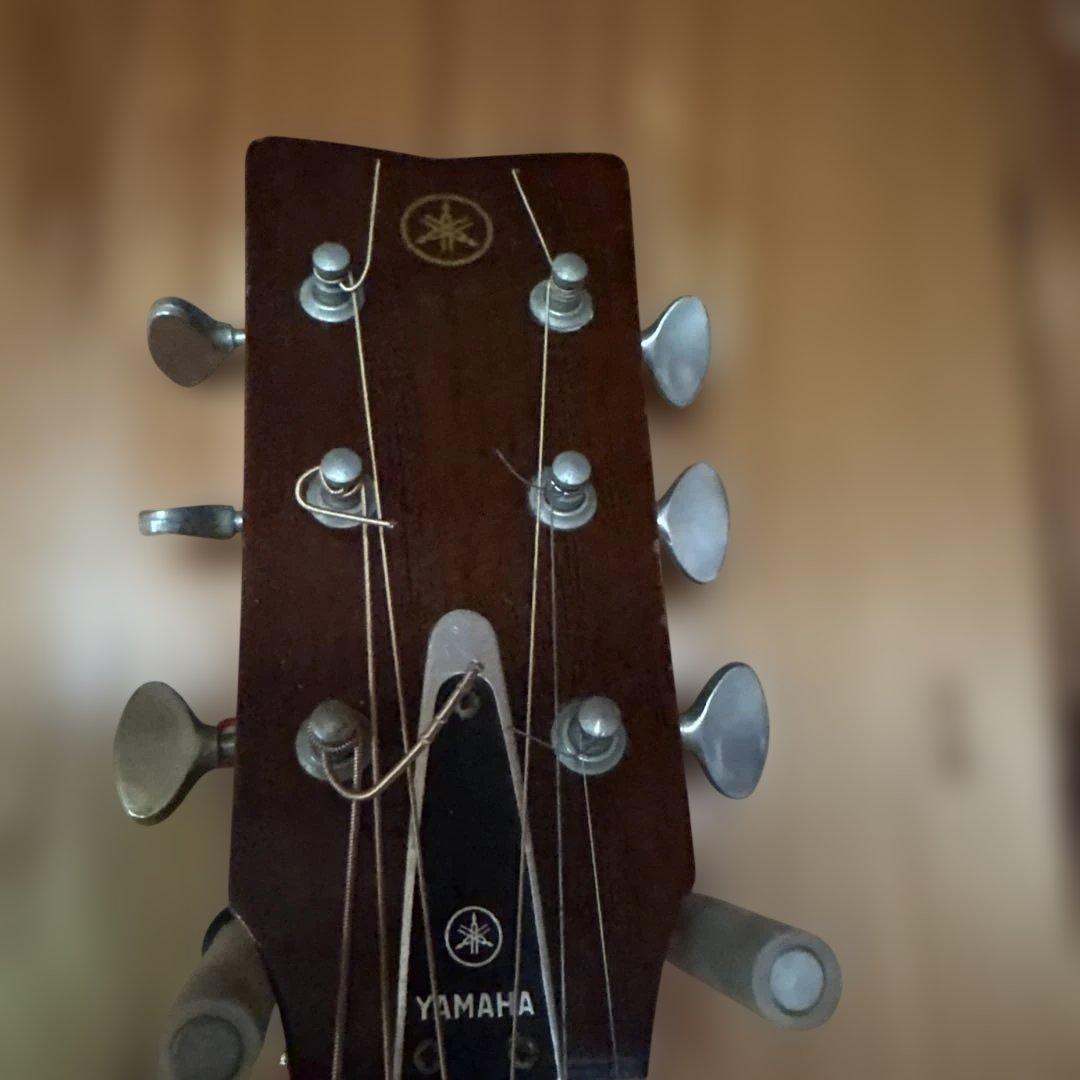 名機　YAMAHA FG 180 赤ラベル➕ハードケース