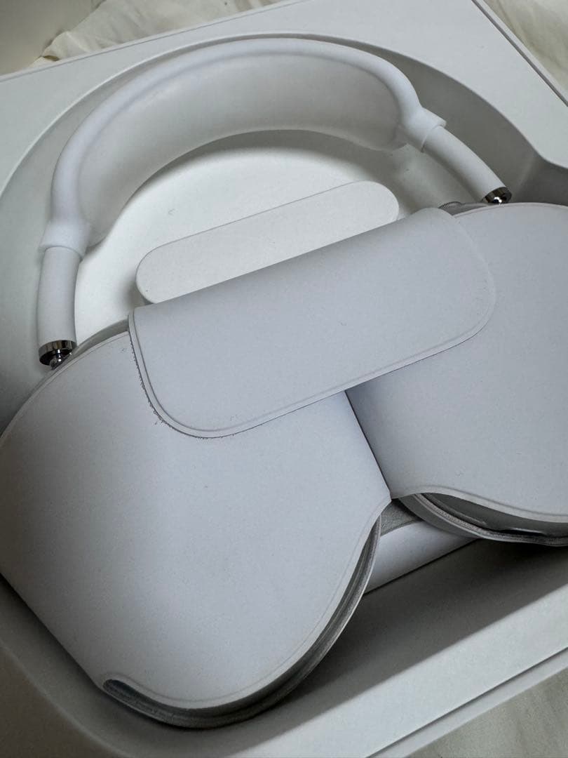 Apple AirPods Max MGYJ3J/A （シルバー）