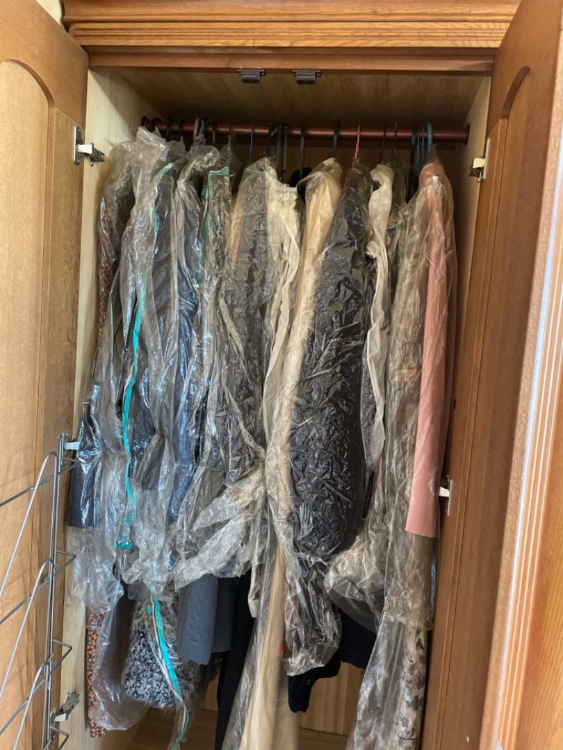 木製 4扉洋服タンス ブラウン