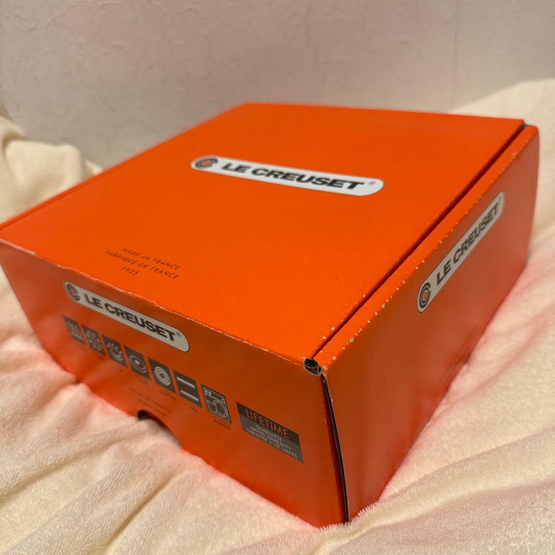 LE CREUSET マルセイユブルー　ココットロンド22cm 取扱説明書