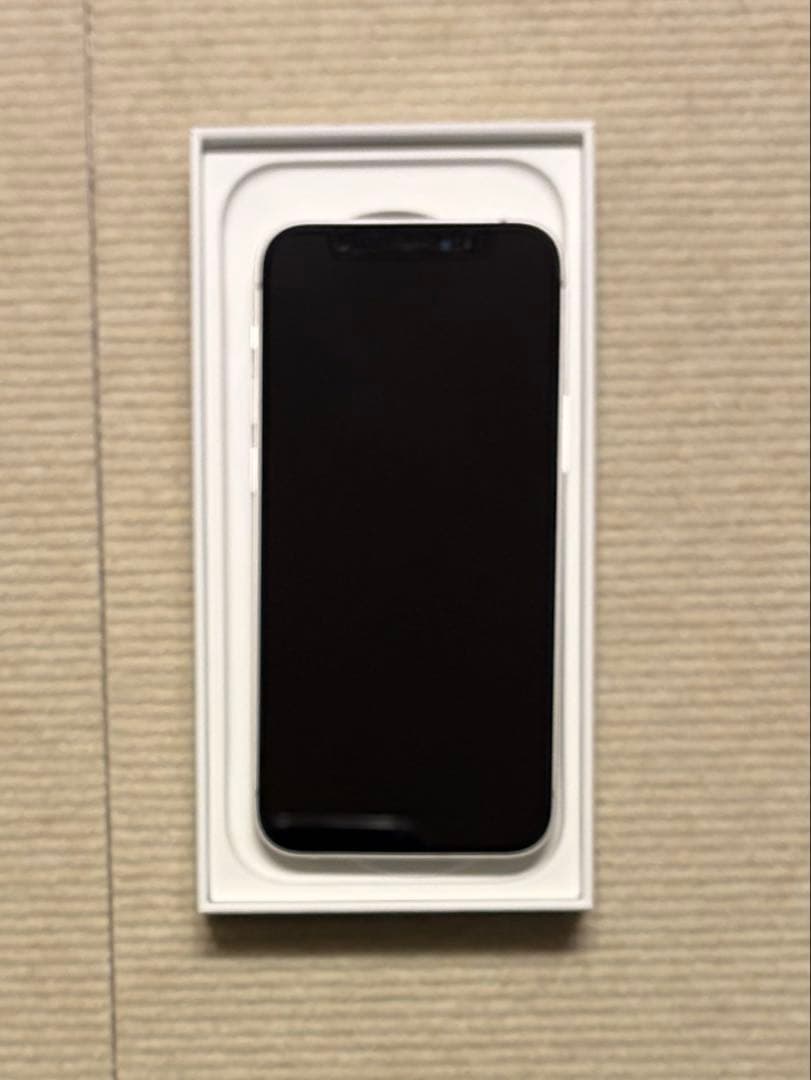 Apple iPhone 12 mini ホワイト64GB SIMフリー