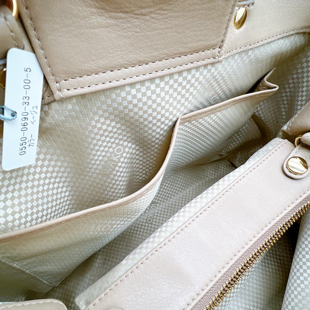 極美品WAKO ゴールドハンドル ハンドバッグ タッセル レザー f557