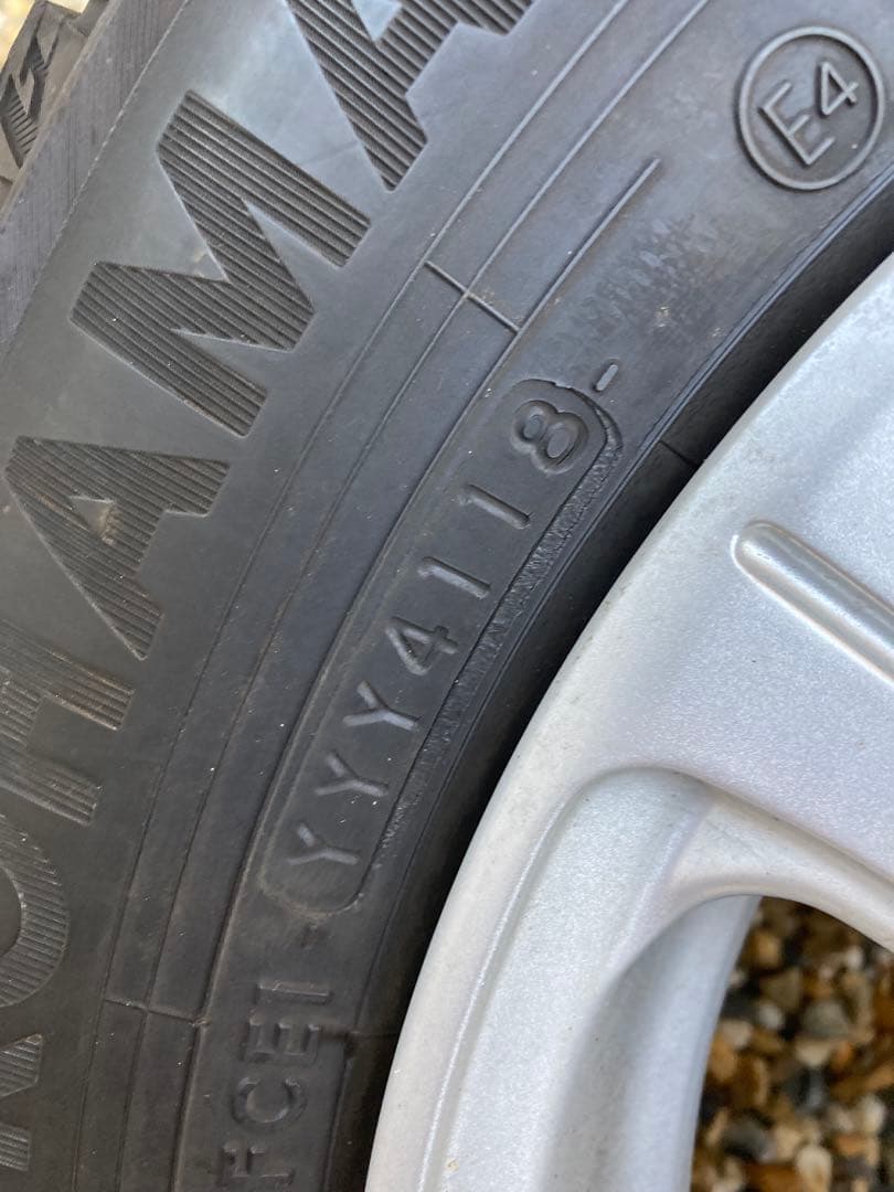 ヨコハマ 145/80/13インチ スタッドレスタイヤセット