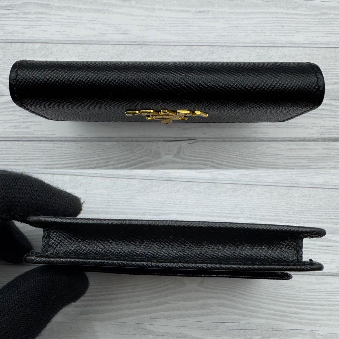 【極美品】PRADA　名刺入れ　サフィアーノレザー　ブラック
