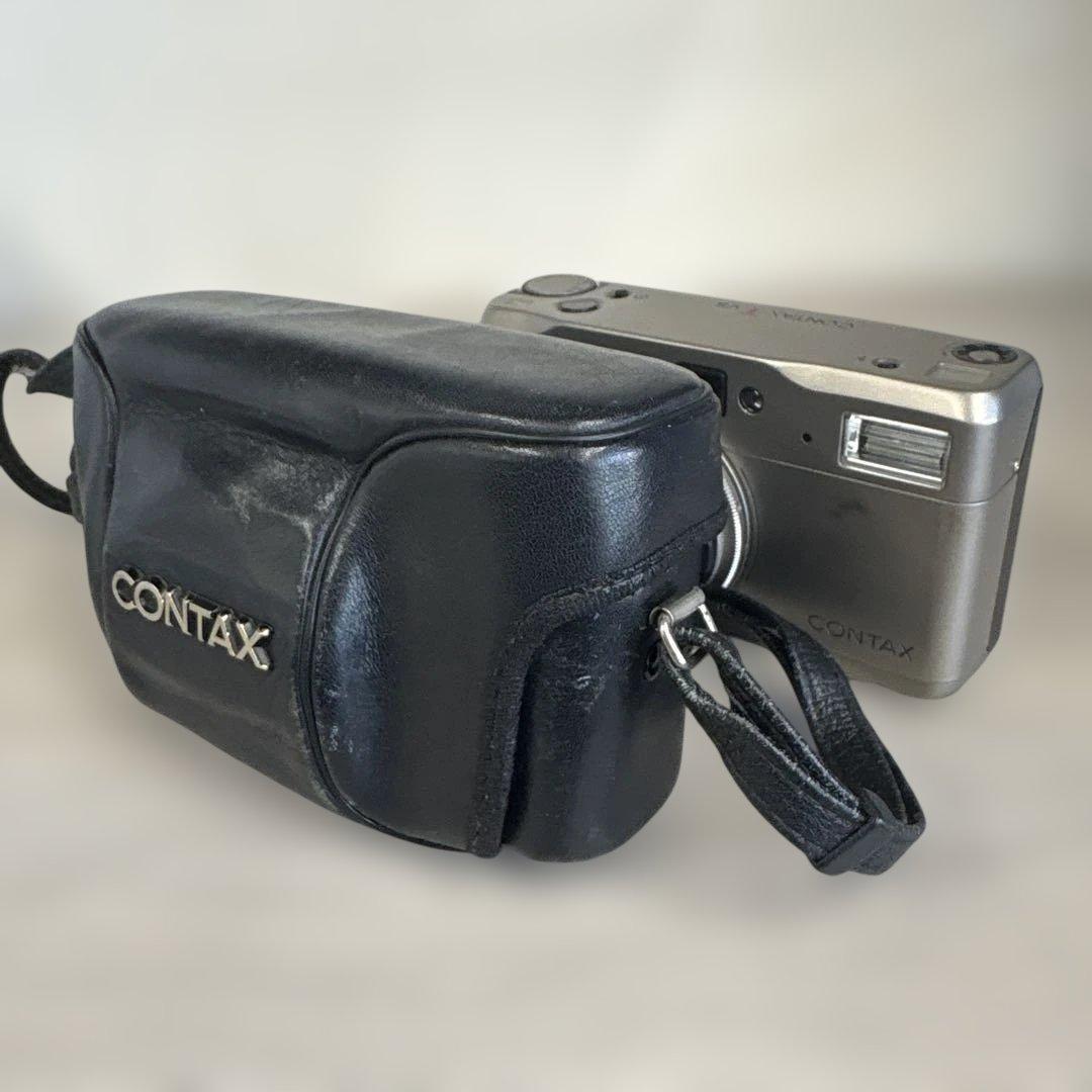 CONTAX コンパクトカメラ Carl Zeissレンズ　TVS ジャンク品