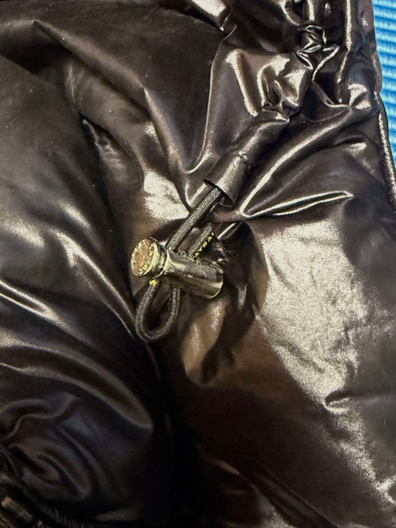 TATRAS ブラック ダウンジャケット メンズ