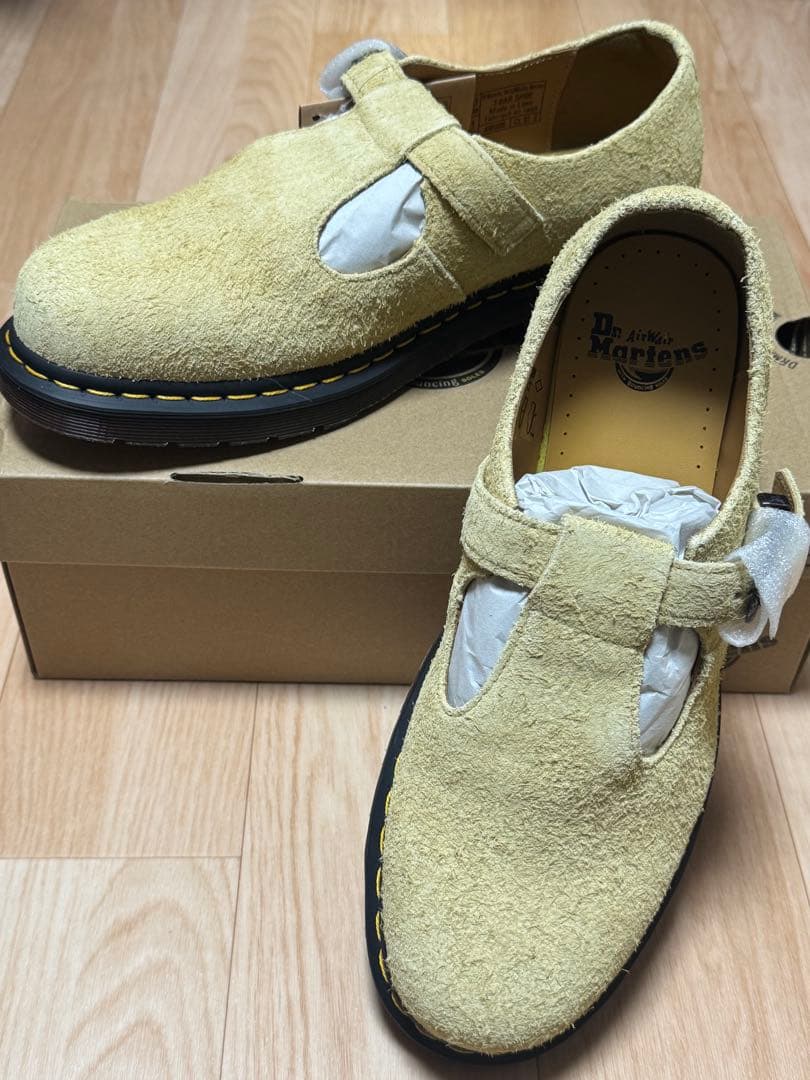 終了間近　Dr. Martens T-BAR SHOE UK9 新品未使用