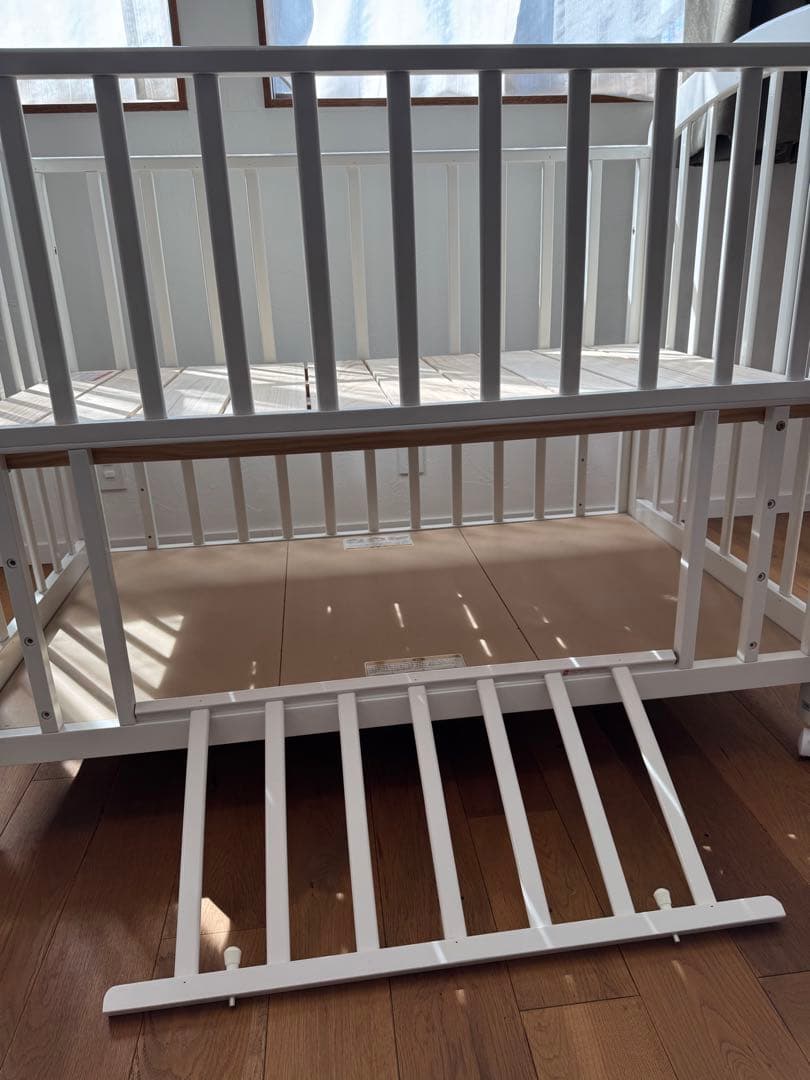 ベビーベッド　カトージ　KATOJI ホワイト　白