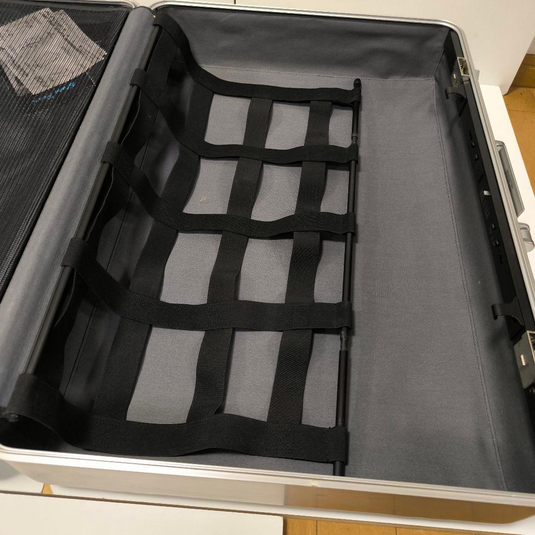 ゼロハリバートン　4S-WSI 72.5cmX50cmX25cm