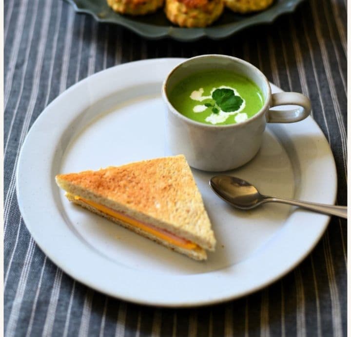 スタジオエム　ムニュ ディナー プレート(26cm) 2枚セット