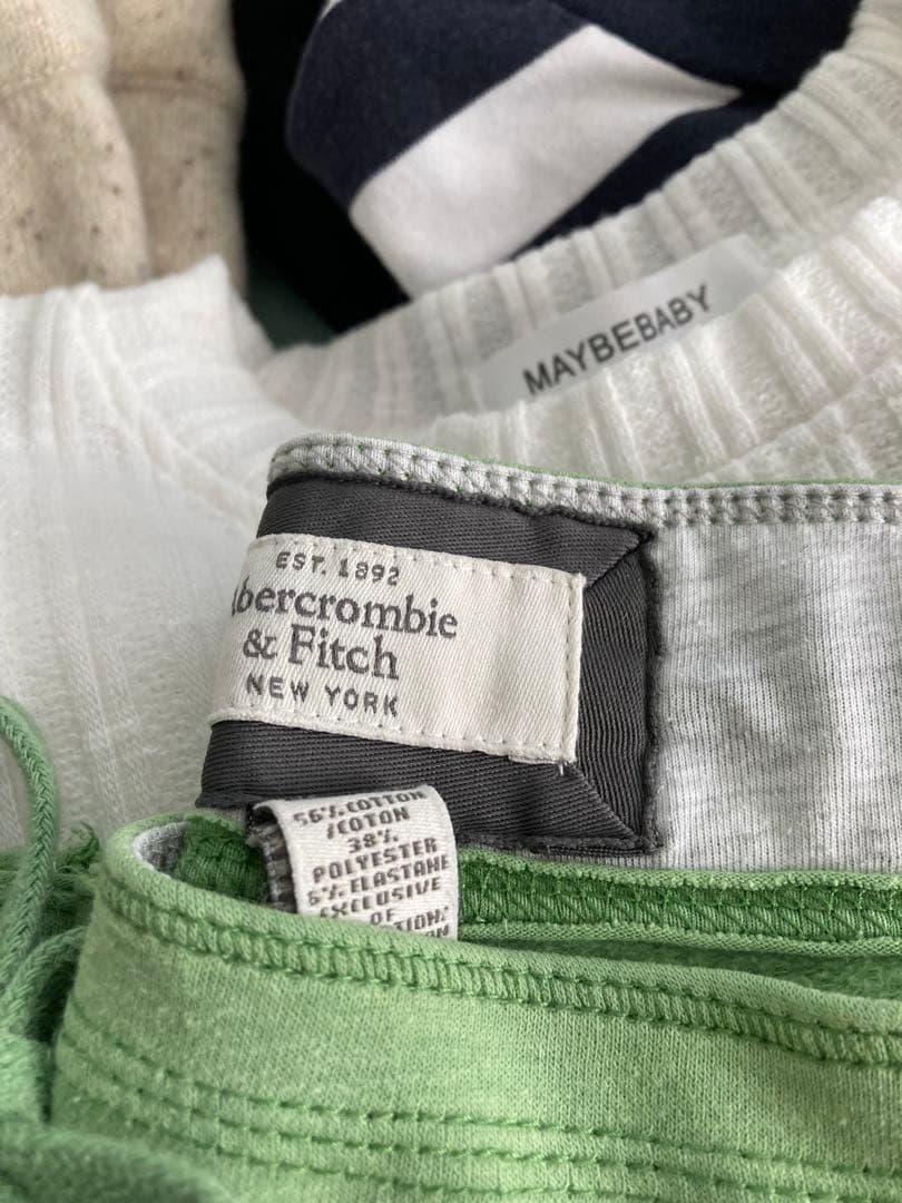 レディース服　まとめ売り☆トップス　パンツ　ジーンズ　ロングスカート☆Mサイズ