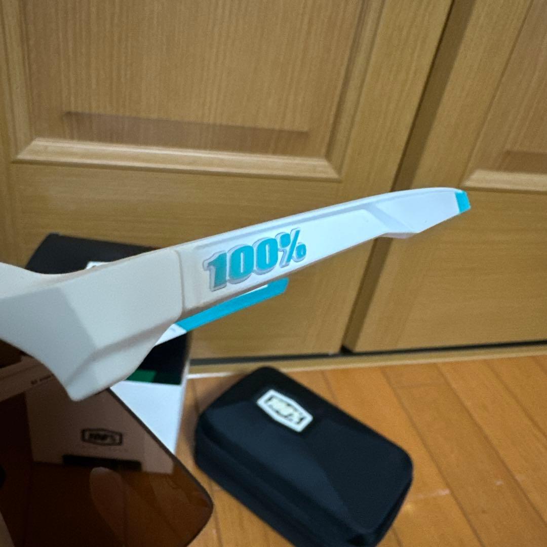 ワンハンドレッド 100% S3 限定BORA hansgrohe サングラス