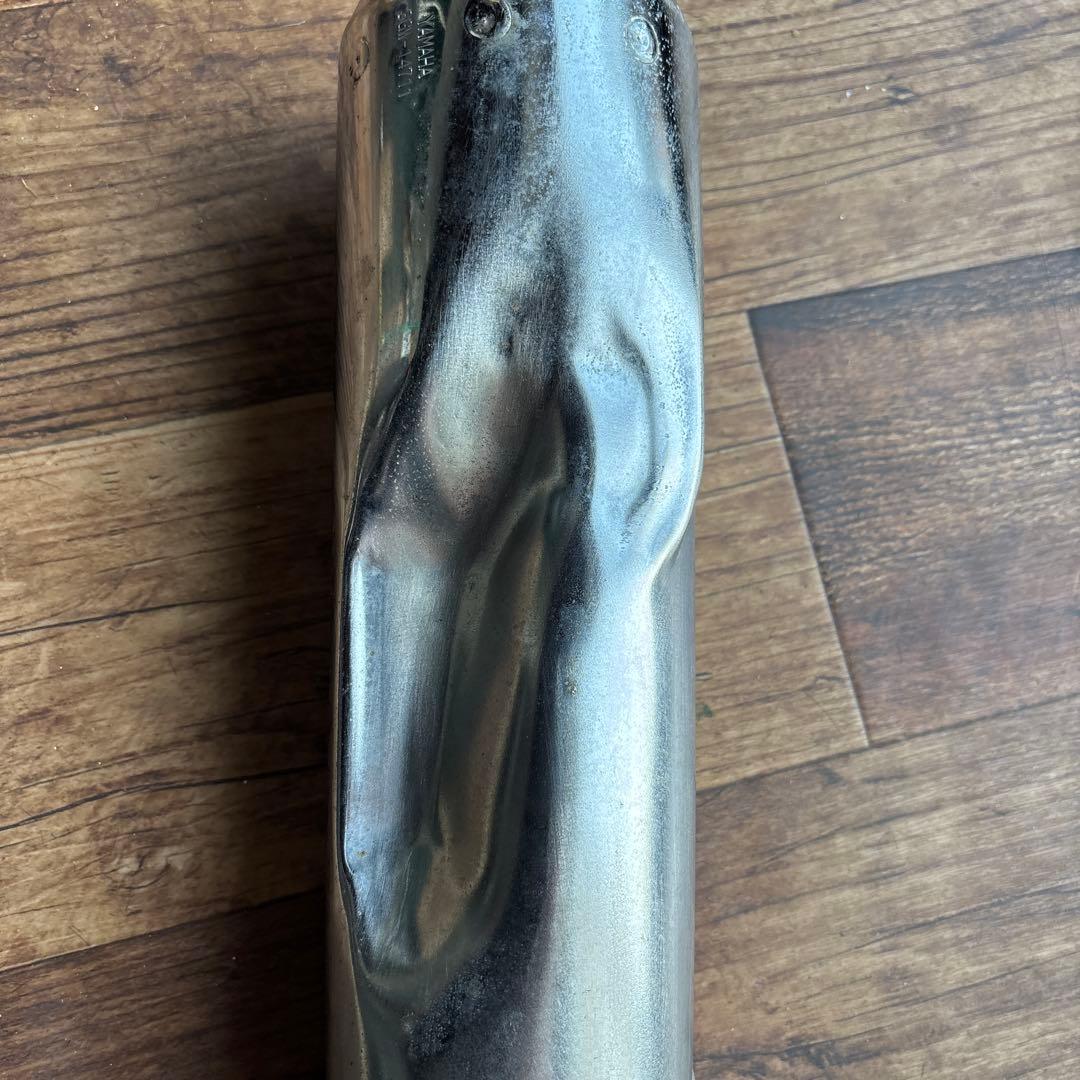 SR400 マフラー　3GW-14711 凹みあり