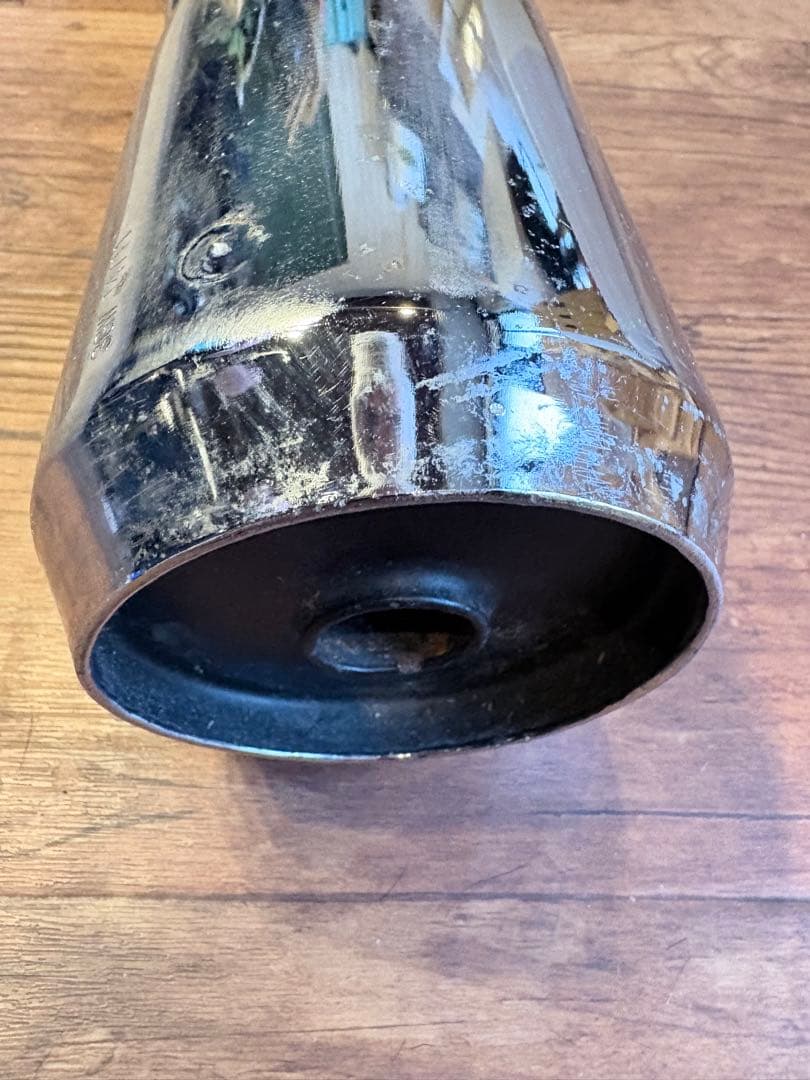 SR400 マフラー　3GW-14711 凹みあり