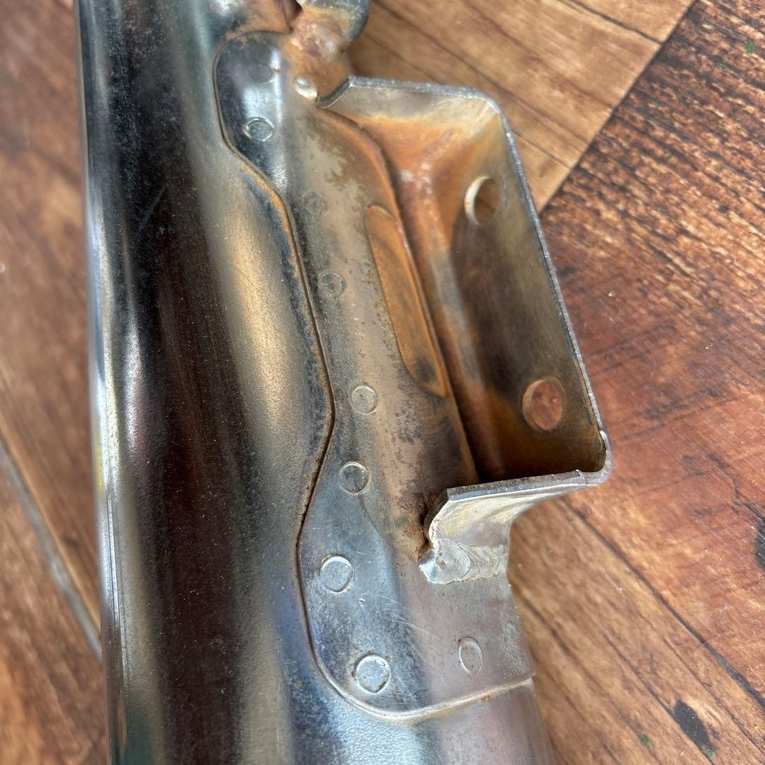 SR400 マフラー　3GW-14711 凹みあり