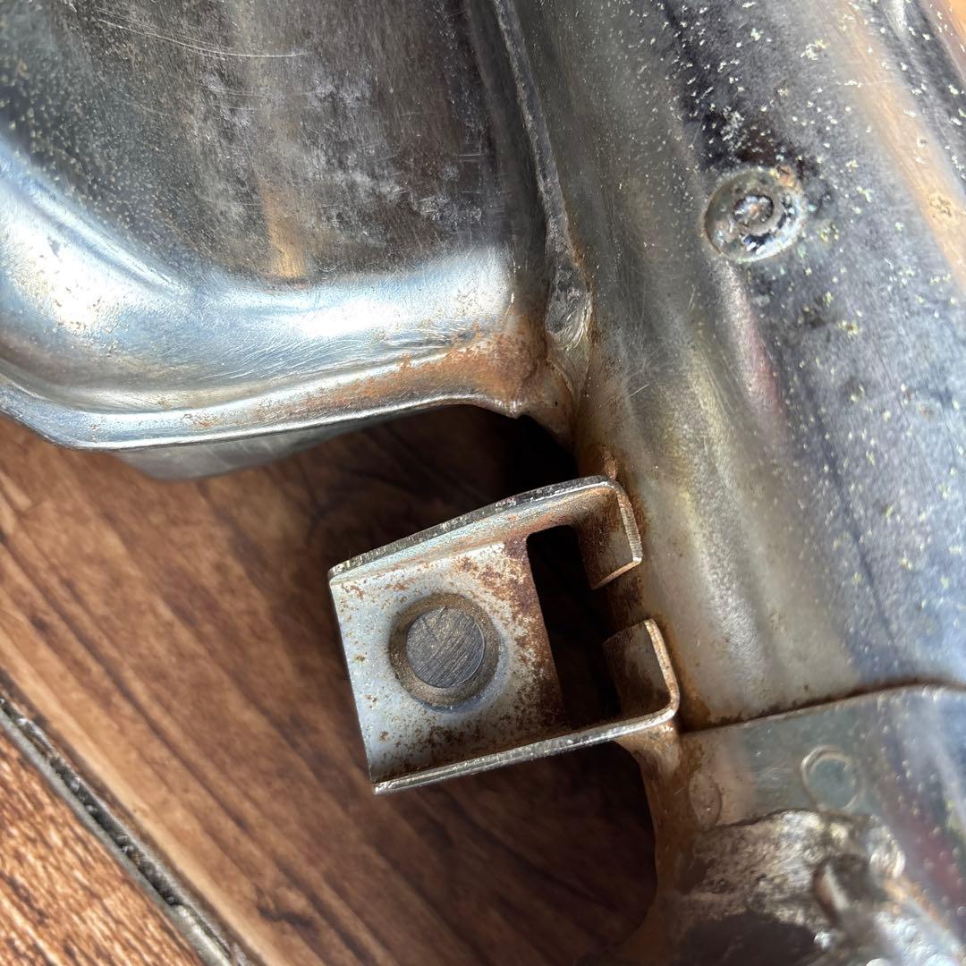 SR400 マフラー　3GW-14711 凹みあり