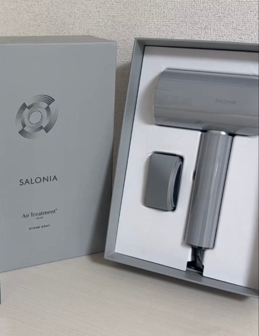 SALONIAエアトリートメントドライヤー