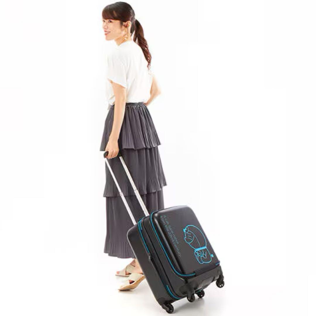 ドラえもん キャリーケース　ライトブルー　37L
