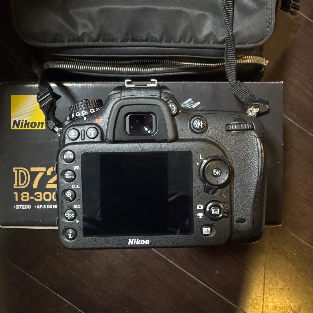 Nikon D7200 18-300mm 超望遠セット 超美品 即使用、発送可