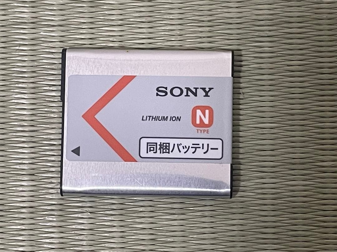 SONY Cyber Shot DSC-W730　本体、バッテリーのみ　即日発送