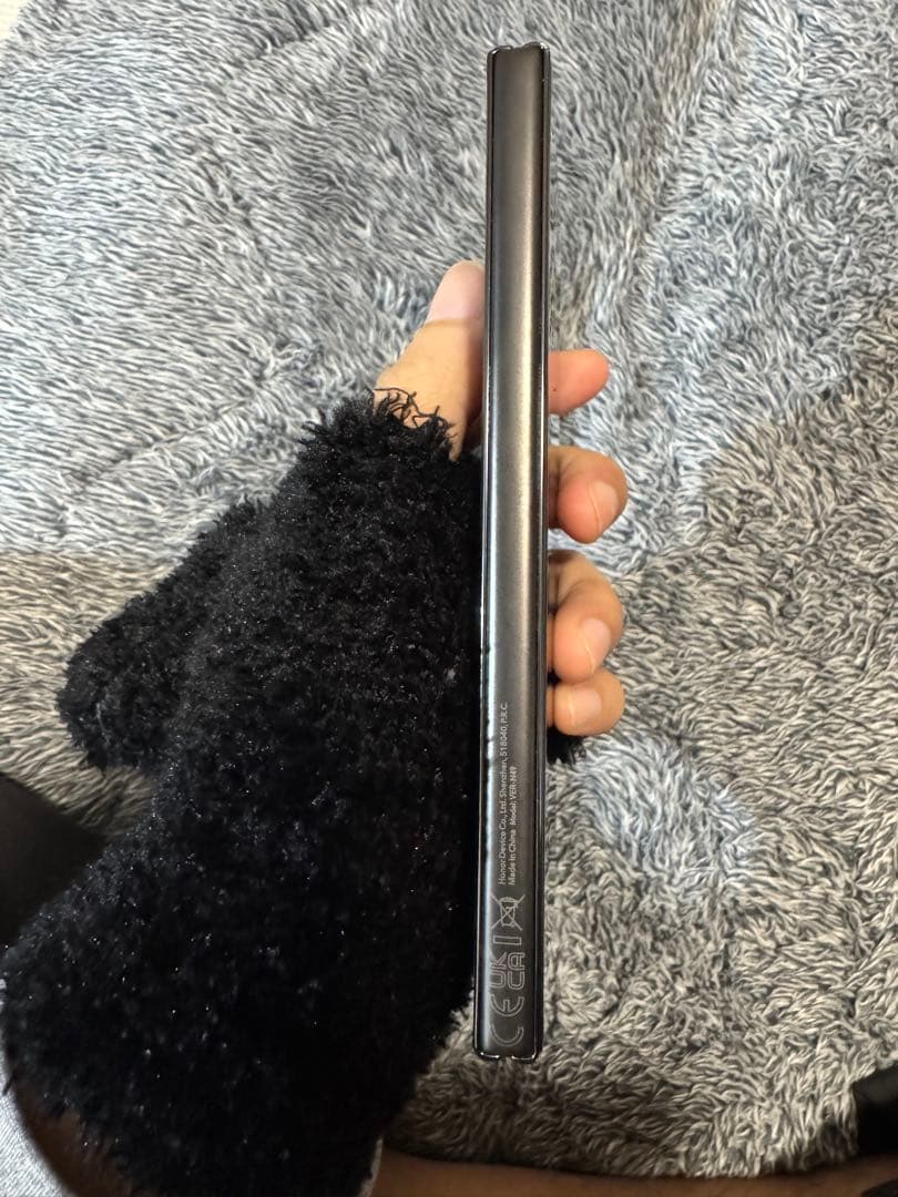 HONOR MAGIC V2 16/512Gb グローバル版