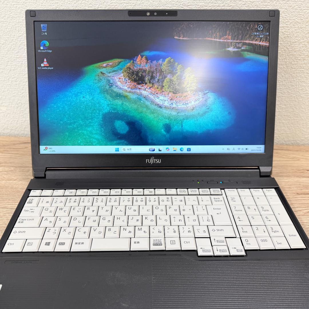 特価★LIFEBOOK A5510/DX i5 第10世代 8GB/500GB
