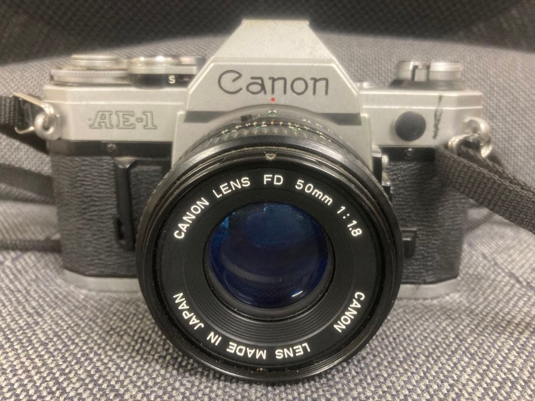 8*4様 B　[通電確認済み]　キャノン　Canon AE-1 フィルム一眼レフ