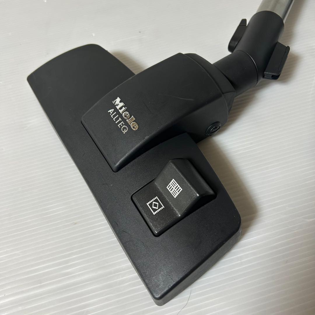 Miele ミーレ 掃除機 Compact C2 SDAO0　イエロー